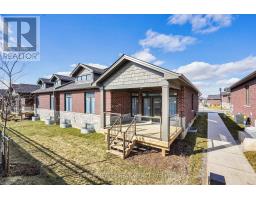 Great room - 9 1080 Upperpoint Cres, London, ON N6K4M9 Photo 3
