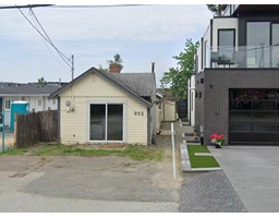 853 Maple Street, White Rock, BC V4B4M3 Photo 2