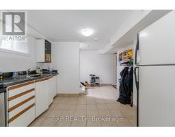 77 Westbourne Ave S, Toronto, ON M1L2Y3 Photo 6