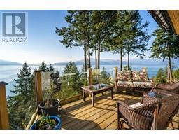 70 Sweetwater Place, Lions Bay, BC V0N2E0 Photo 3