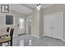 Great room - 350 Stone St S, Gananoque, ON K7G2A4 Photo 6