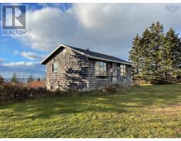 1139 Highway 3, Middle East Pubnico, NS B0W2A0 Photo 6