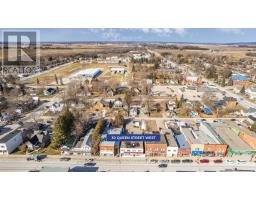 30 Queen St W, Springwater, ON L0L1P0 Photo 2