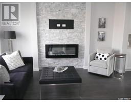 Living room - 1051 Brighton Gate, Saskatoon, SK S7V1S5 Photo 3