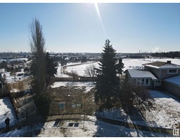76 Howson Cr Nw Nw, Edmonton, AB T5A4T5 Photo 2