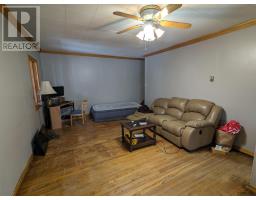 Living room - 58 Fourth Ave, Timmins, ON P0H1G0 Photo 2