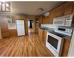 Kitchen - 1108 120 Avenue, Dawson Creek, BC V1G3K1 Photo 3