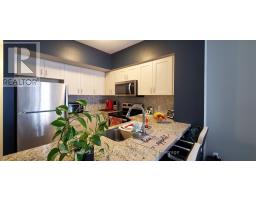 228 7 Bellcastle Gate, Whitchurch Stouffville, ON L4A4T4 Photo 4