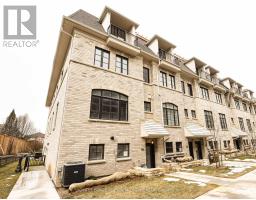 66 40 Lunar Crescent, Image 3