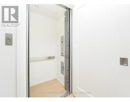 Bedroom 3 - 36 A Churchill Ave W, Toronto, ON M2N1Y7 Photo 7