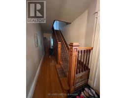 103 Collier St, Barrie, ON L4M1H2 Photo 4