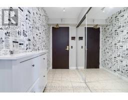 Primary Bedroom - 2015 30 Grand Trunk Cres, Toronto, ON M5J3A4 Photo 4