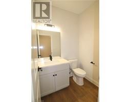 3pc Bathroom - 696 17th Street Crescent, Hanover, ON N4N3M3 Photo 4