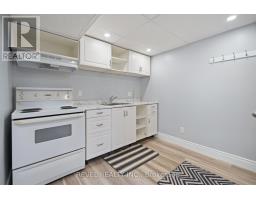 Kitchen - 103 Powerview Ave, St Catharines, ON L2S1X3 Photo 6
