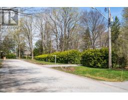 2005 Kate Ave, Innisfil, ON L9S1Y2 Photo 4