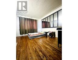 Living room - 3 Westbourne Ave, Toronto, ON M1L2X8 Photo 7