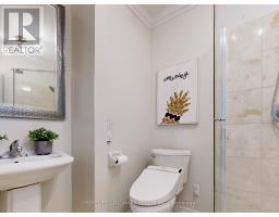 Bathroom - 71 Premium Way, Mississauga, ON L5B1A1 Photo 7