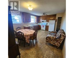 Recreation room - 40 Western Bay Road, Hant S Harbour, NL A0B1Y0 Photo 3