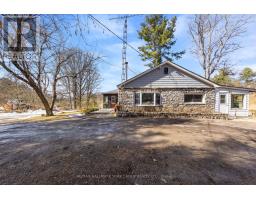 Sunroom - 4422 County Rd 6 Rd, Smith Ennismore Lakefield, ON K0L2H0 Photo 6