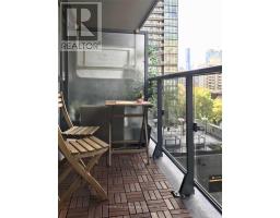 605 28 Ted Rogers Way, Toronto, ON M4Y2W7 Photo 7