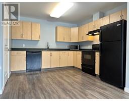 Kitchen - 1483 Glenmore Road Unit 301, Kelowna, BC V1V2H6 Photo 6