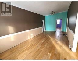 Bedroom - 1287 Willow Avenue, Moose Jaw, SK S6H1H1 Photo 6