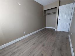 Living room - 2068 Gallagher Avenue, Winnipeg, MB R3E1T3 Photo 7