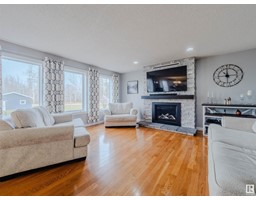 Family room - 47 21061 Wye Road, Rural Strathcona County, AB T8G1C7 Photo 4