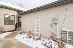 Kitchen - 3 320 Pearson Parkway, Selkirk, MB R1A1H1 Photo 2
