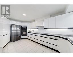 Great room - 24 Marilyn Drive Unit 904, Guelph, ON N1H8E9 Photo 6