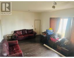 Living room - 730 Main St W, Port Colborne, ON L3K5V4 Photo 2