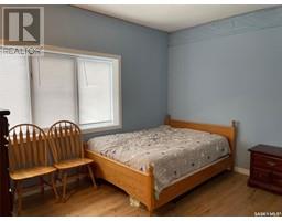 Family room - 209 Pine Street, Chitek Lake, SK S0J0L0 Photo 6