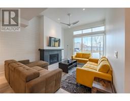 Living room - 3260 Landry Crescent, Summerland, BC V0H1Z9 Photo 6