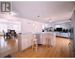 Great room - 6 Lewis Point Rd, Charlottetown, PE C1E1J5 Photo 5