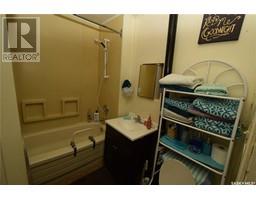 Bedroom - 1416 C Avenue N, Saskatoon, SK S7L1L1 Photo 5