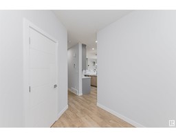 Bedroom 2 - 82 Meadowland Wy, Spruce Grove, AB T7X0S4 Photo 6