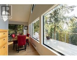 485 Timbertop Drive, West Vancouver, BC V0N2E0 Photo 6