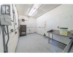 3pc Bathroom - 635 University Avenue East, Windsor, ON N9K0B9 Photo 3