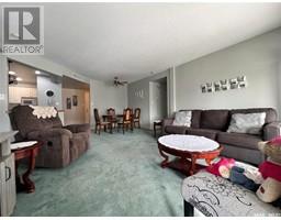 Primary Bedroom - 106 331 Macoun Drive, Swift Current, SK S9H0A1 Photo 6