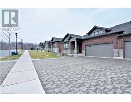 Family room - 2022 Upperpoint Boulevard Unit 10, London, ON N6K4M9 Photo 3