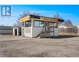 37 Hartzell Rd, St Catharines, ON L2P1M4 Photo 2