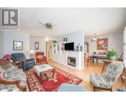 Bedroom 3 - 48 Townline Rd W, St Catharines, ON L2T3Y3 Photo 6