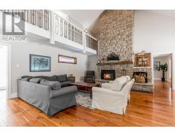 Great room - 1304 Bass Lake Side Road W, Oro Medonte, ON L0L2L0 Photo 3