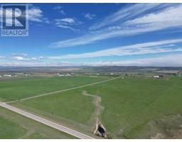 300 32134 Highway 7 W, Rural Foothills County, AB T1S1B2 Photo 5