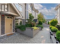 11 115 W Queens Road, North Vancouver, BC V7N2K4 Photo 2