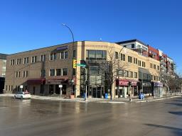 131 Provencher Blvd, Winnipeg, MB R2H0G2 Photo 4