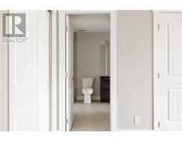 Primary Bedroom - 1165 Sutherland Avenue Unit 407, Kelowna, BC V1Y5Y2 Photo 6