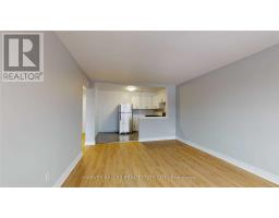 108 31 Clearview Hts, Toronto, ON M6M2A2 Photo 4