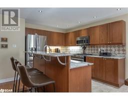5pc Bathroom - 27 Counsellor Terrace, Barrie, ON L4M7H1 Photo 3