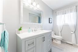 4pc Bathroom - 3395 Tisdale Road, Hamilton, ON L0R1W0 Photo 6